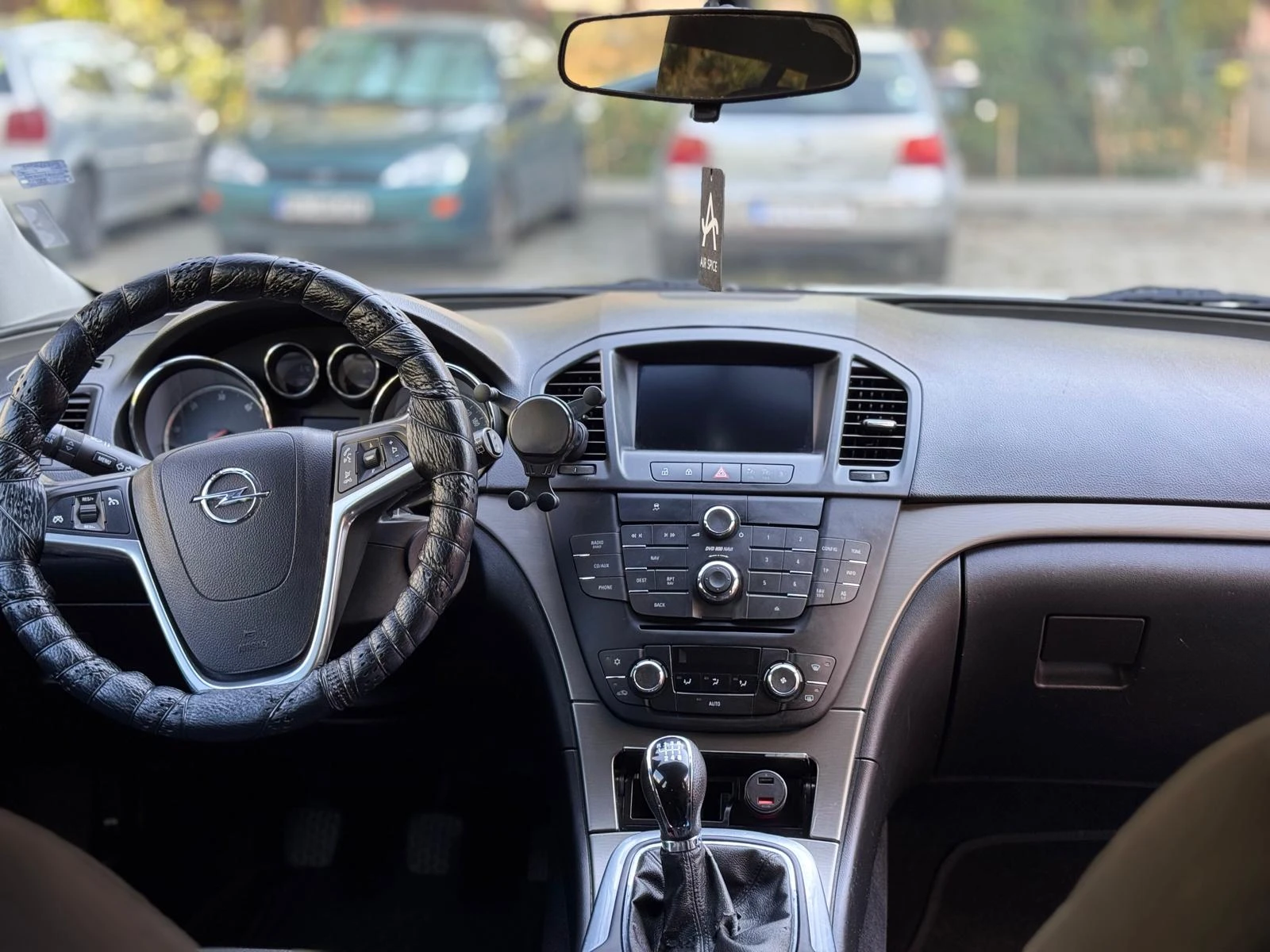 Opel Insignia, снимка 11 - Автомобили и джипове - 56040637