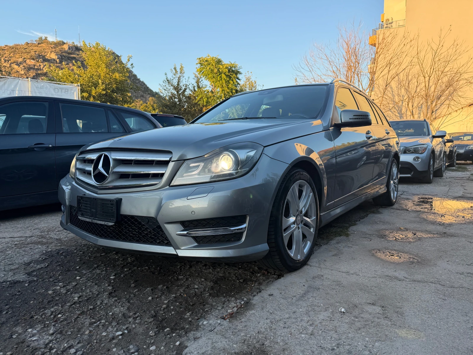 Mercedes-Benz C 220 CDI 170HP AVTOMAT AMG FACE KOJA NAVI FUUL NOV 2014, снимка 2 - Автомобили и джипове - 56075311