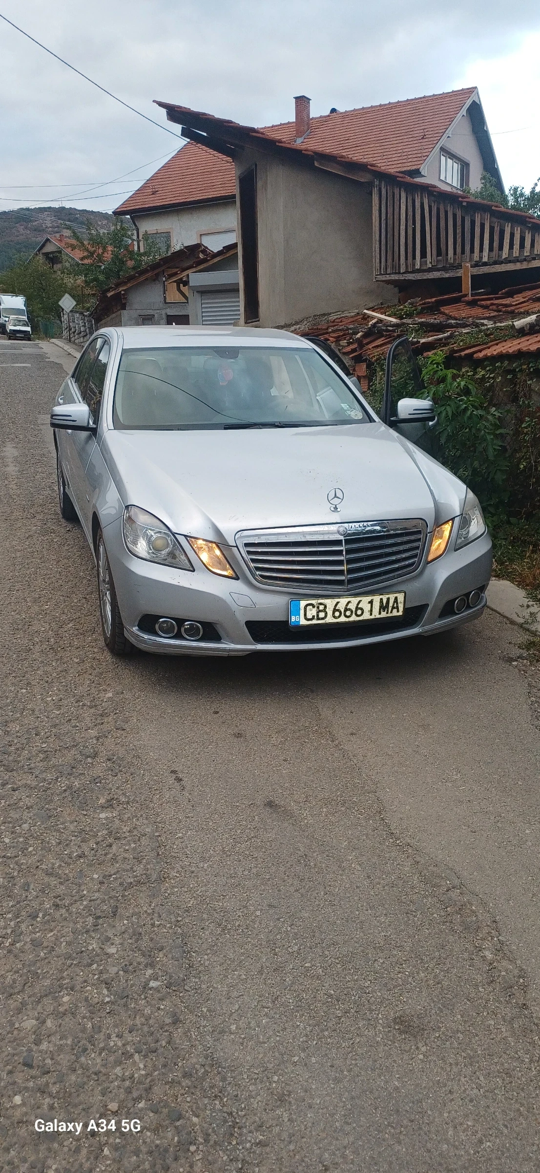 Mercedes-Benz E 250