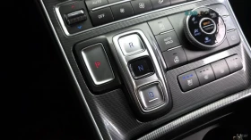 Hyundai Santa fe 2.2D Exclusive 4x4* ПОДГРЕВ* ОБДУХВАНЕ* КАМЕРА* , снимка 12