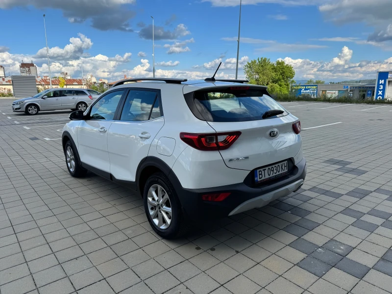 Kia Stonic 1.4i, снимка 7 - Автомобили и джипове - 50539747