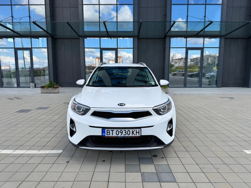 Kia Stonic 1.4i, снимка 2 - Автомобили и джипове - 50539747