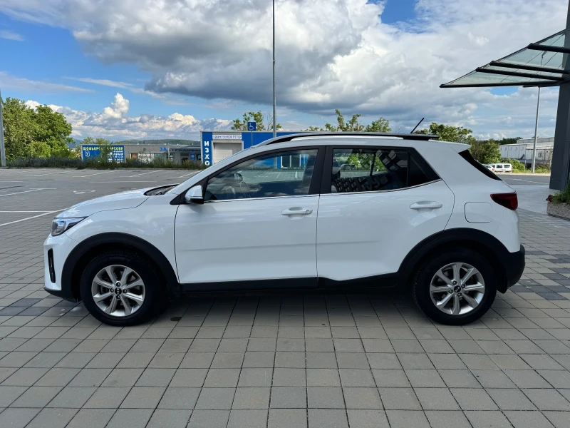Kia Stonic 1.4i, снимка 8 - Автомобили и джипове - 50539747