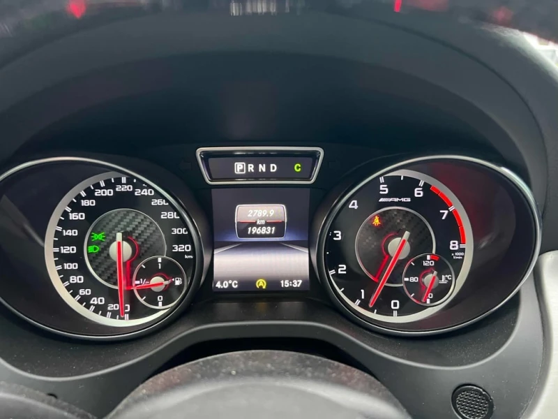 Mercedes-Benz GLA 45 AMG 2015 ПЕРФЕКТНА * БЕЗ ПЪРВОНАЧАЛНА ВНОСКА* , снимка 9 - Автомобили и джипове - 52869476