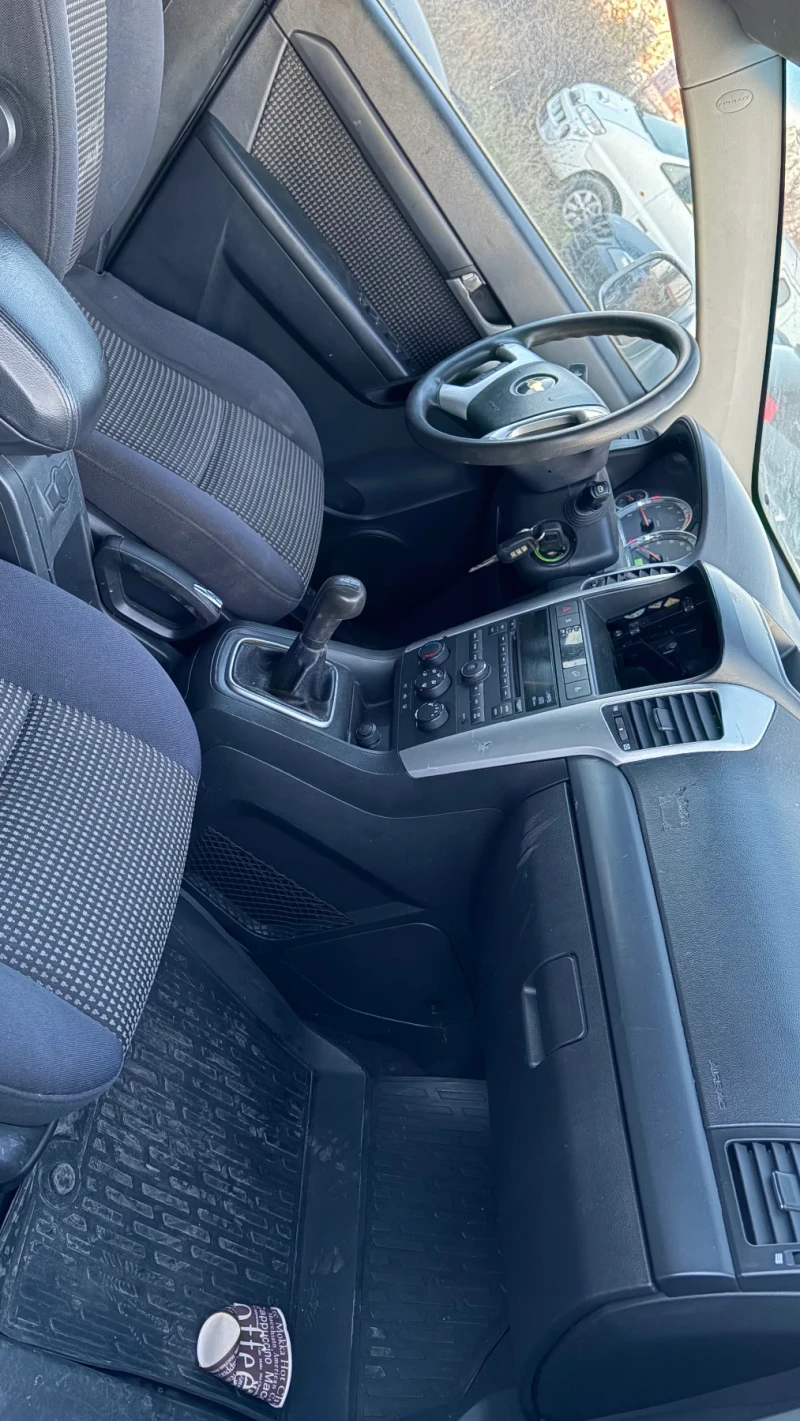Chevrolet Captiva 2.0 Diesel, снимка 4 - Автомобили и джипове - 53128040