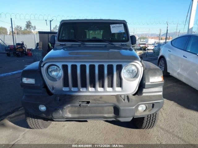 Jeep Wrangler UNLIMITED SPORT* S* 4X4, снимка 12 - Автомобили и джипове - 48153413