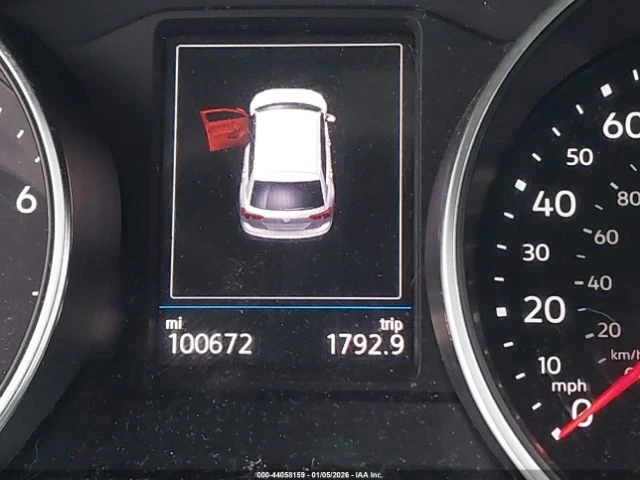 VW Tiguan * RLINE* ПАНО* KEYLESS* КОЖА* ПOДГРЕВ* , снимка 14 - Автомобили и джипове - 53814258