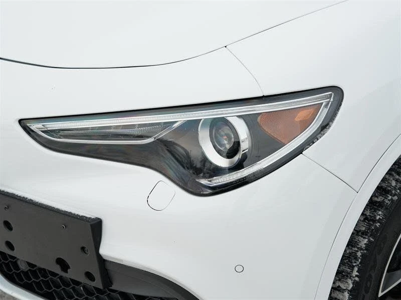 Alfa Romeo Stelvio * АвтоКредит * (ЦЕНА ДО БГ), снимка 7 - Автомобили и джипове - 53964316