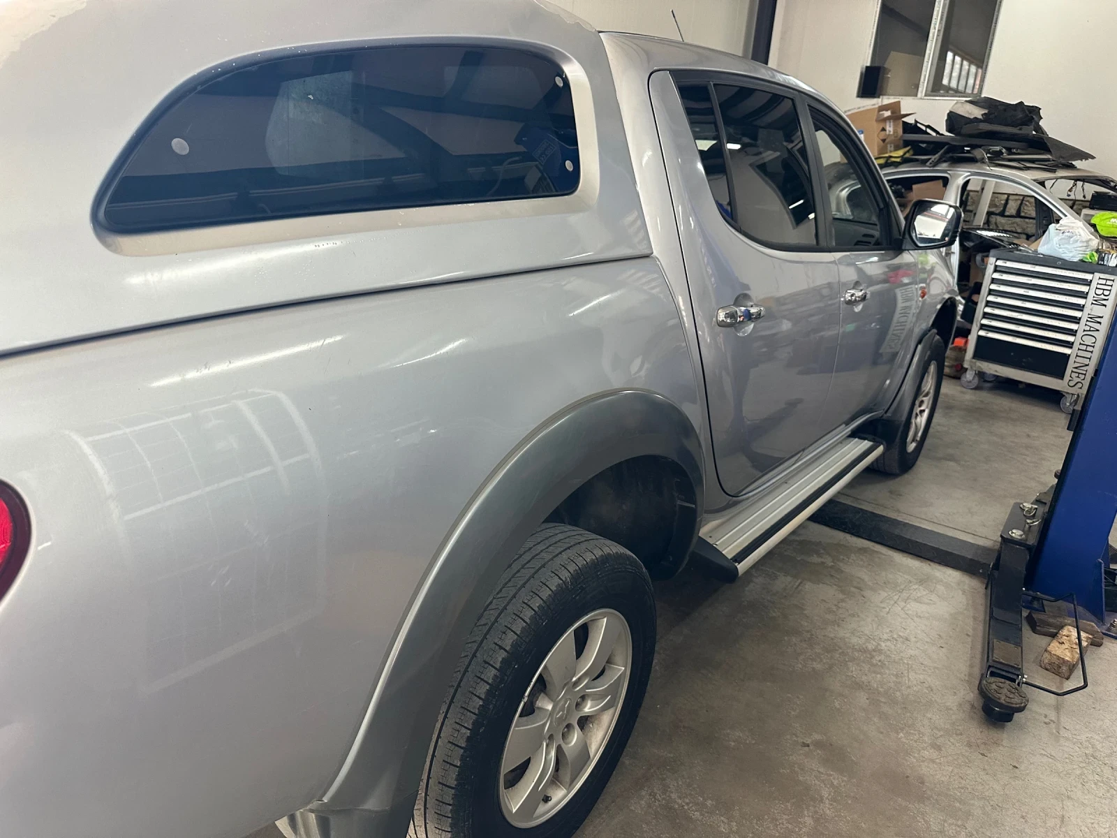 Mitsubishi L200 2.5 DI-D - изображение 5