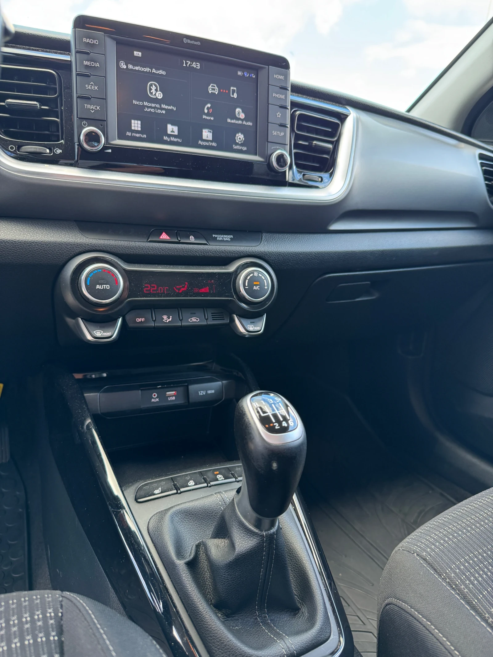 Kia Stonic 1.4i | Mobile.bg   11