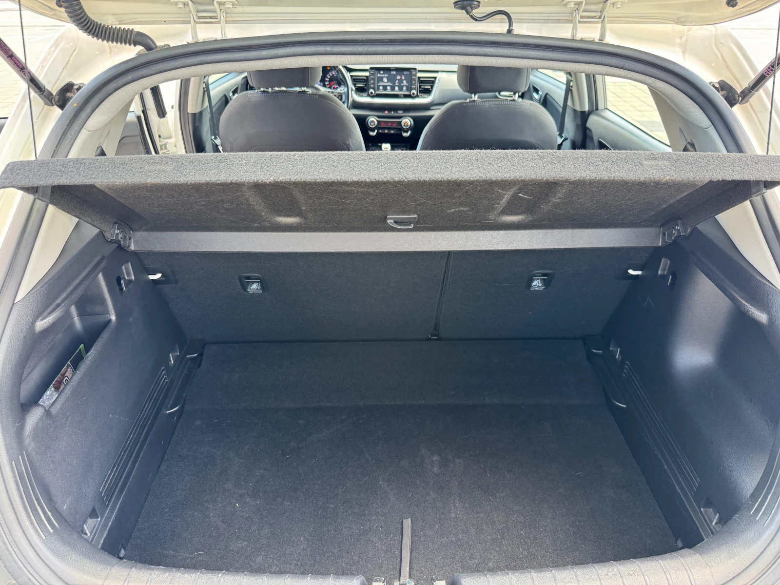 Kia Stonic 1.4i | Mobile.bg   14