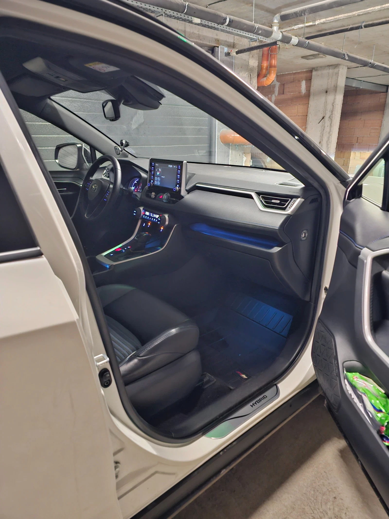 Toyota Rav4 2.5 HYBRID AWD-i | Mobile.bg � ����������� 3