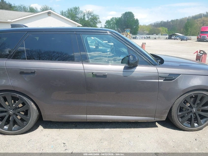 Land Rover Range rover 3.0l Sport Dynamic Se, снимка 13 - Автомобили и джипове - 54351408