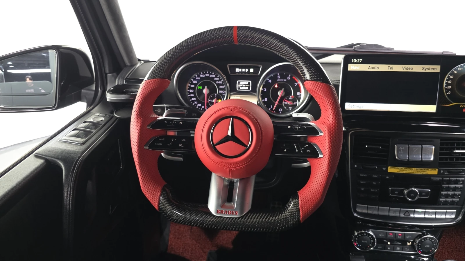 Mercedes-Benz G 63 AMG BRABUS TUNNING* CARBON* ОБДУХ* TV* ALCANTARA* КРАЙ, снимка 6 - Автомобили и джипове - 55090918