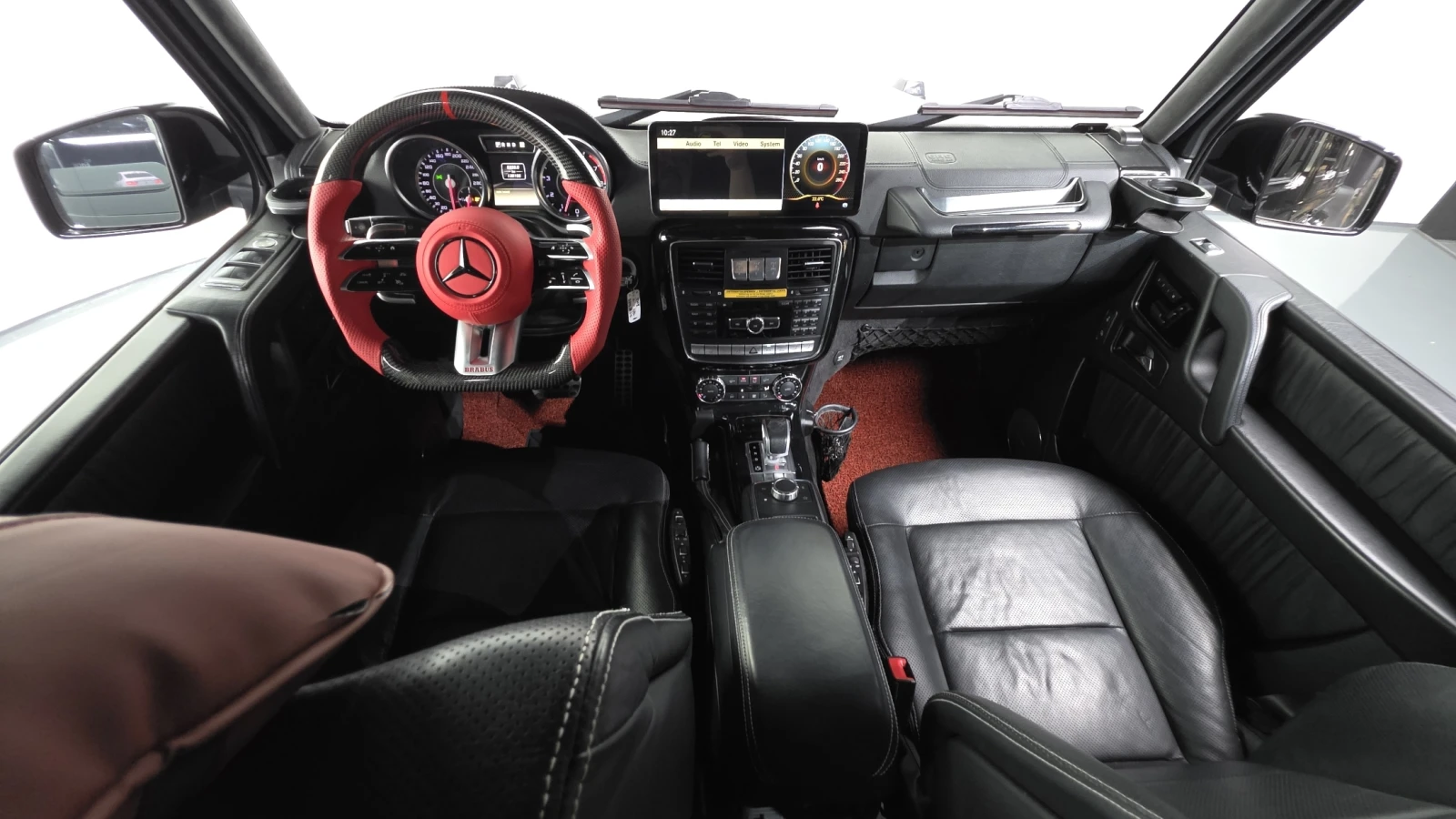 Mercedes-Benz G 63 AMG BRABUS TUNNING* CARBON* ОБДУХ* TV* ALCANTARA* КРАЙ, снимка 7 - Автомобили и джипове - 55090918