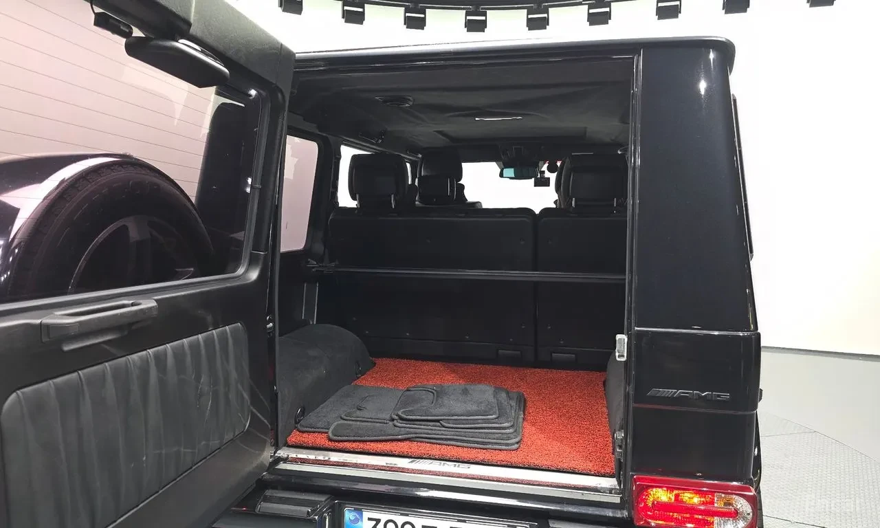 Mercedes-Benz G 63 AMG BRABUS TUNNING* CARBON* ОБДУХ* TV* ALCANTARA* КРАЙ, снимка 17 - Автомобили и джипове - 55090918