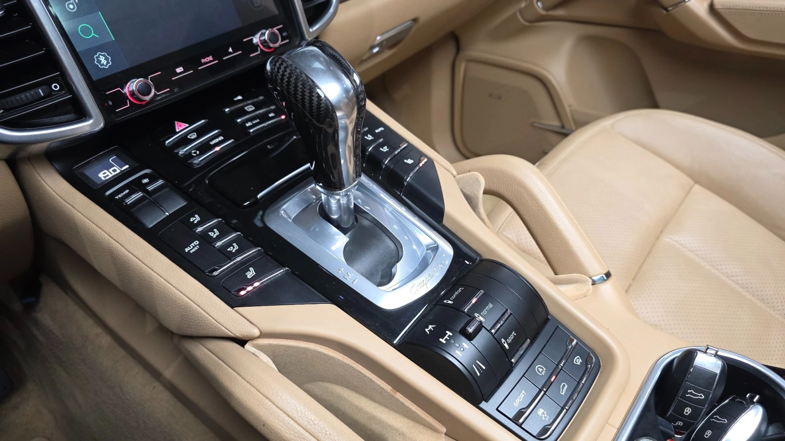 Porsche Cayenne 3.0 Diesel AWD, снимка 9 - Автомобили и джипове - 55466237