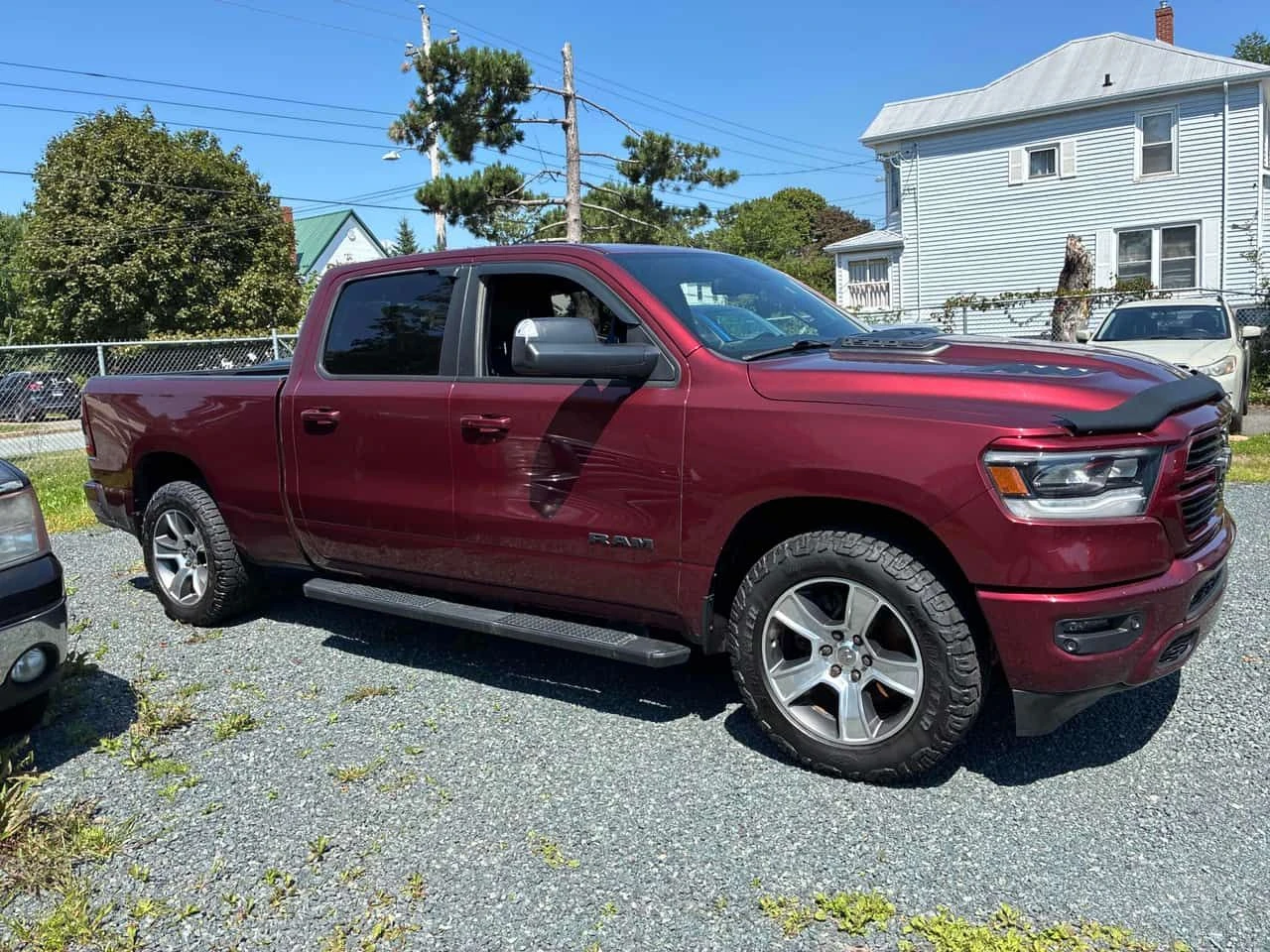 Dodge RAM 1500  Sport / CARFAX / АВТОКРЕДИТ / , снимка 3 - Автомобили и джипове - 55612824