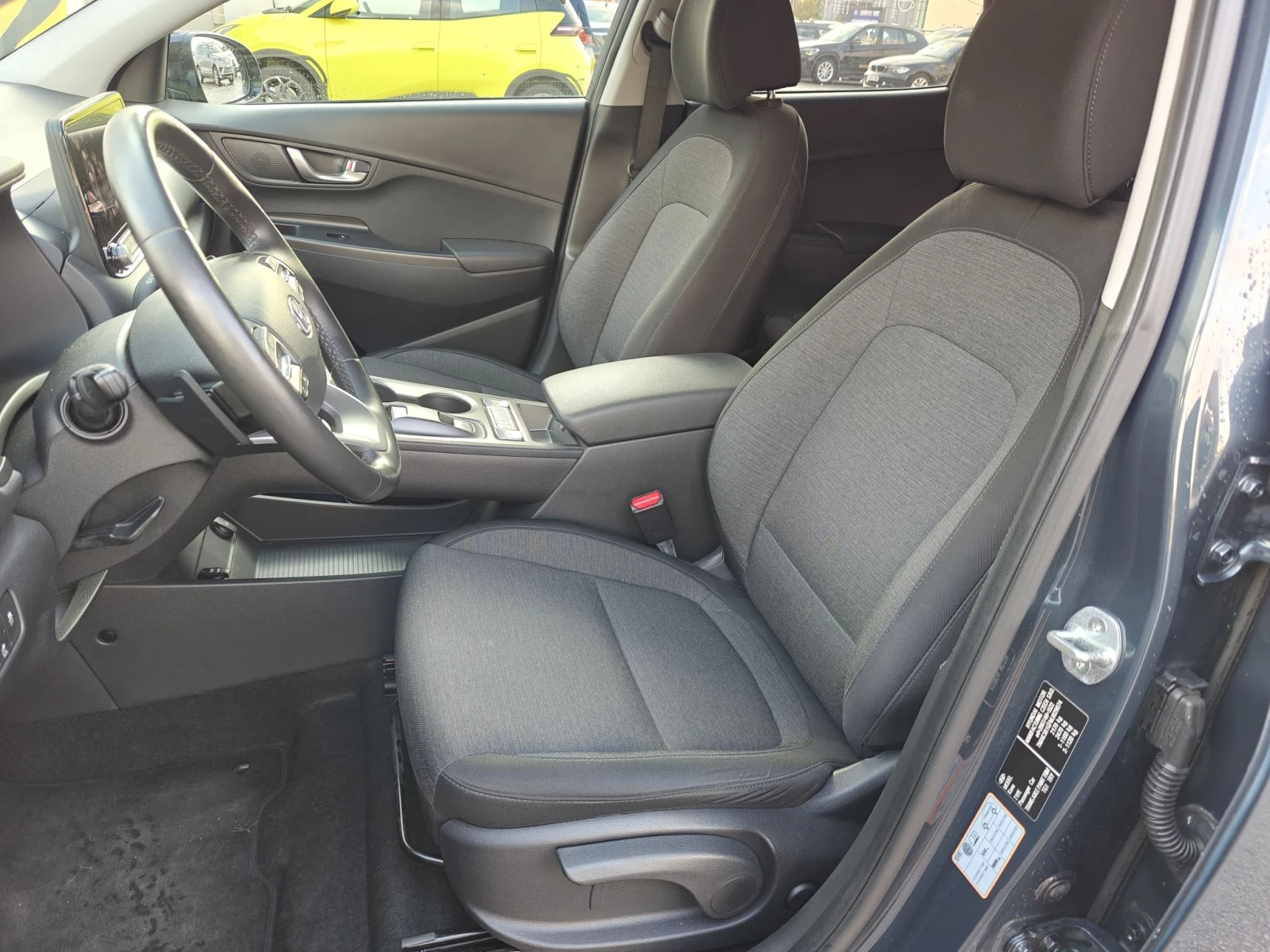 Hyundai Kona 64 KWH Krell, снимка 9 - Автомобили и джипове - 56671289