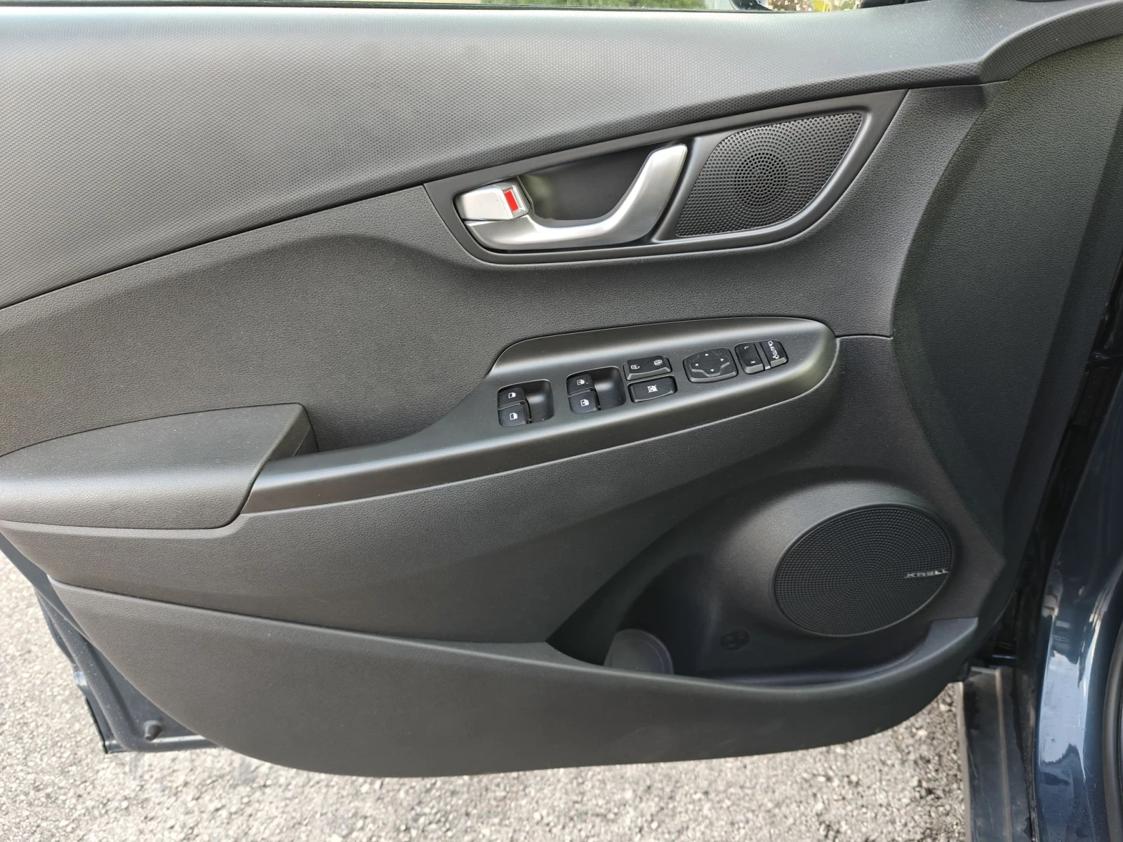 Hyundai Kona 64 KWH Krell, снимка 10 - Автомобили и джипове - 56671289