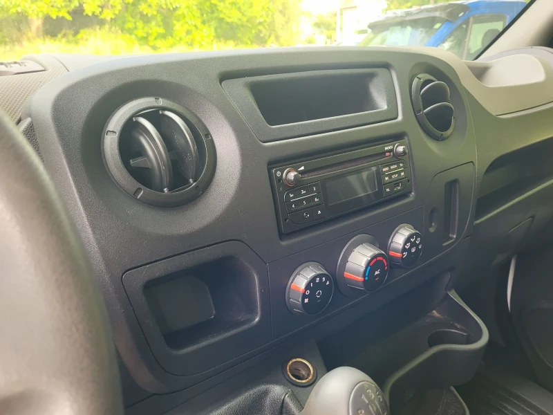 Opel Movano Като нов.Кли.3 странен, снимка 9 - Бусове и автобуси - 49462246