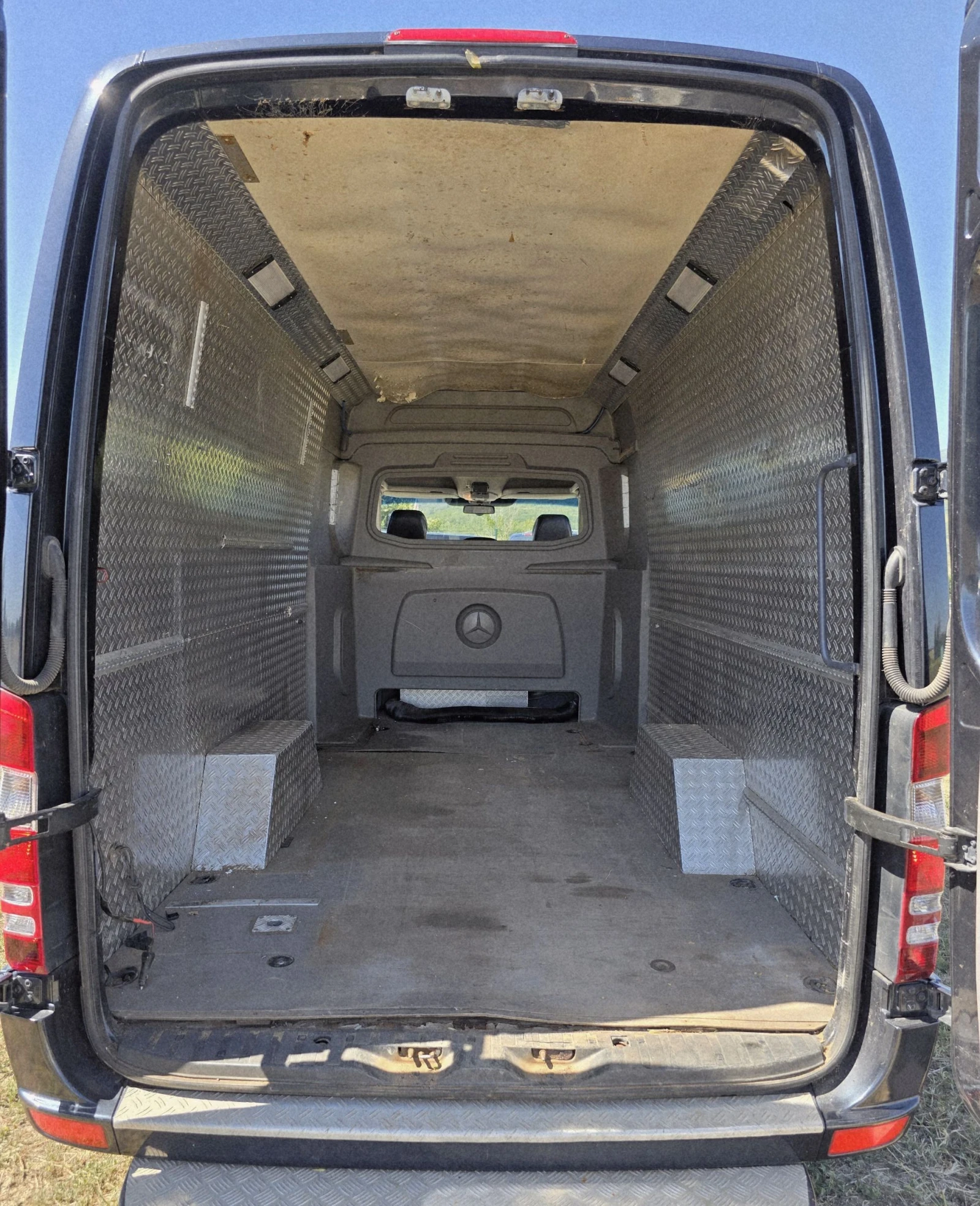 Mercedes-Benz Sprinter 319  - изображение 10