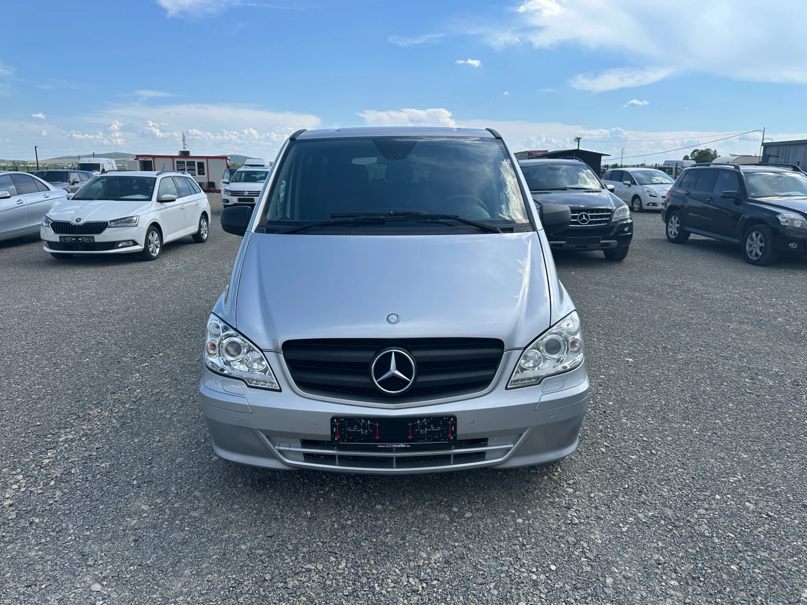 Mercedes-Benz Vito 3.0CDI* 224к.с* ДЪЛГА БАЗА* 8 МЕСТЕН* АВТОМАТИК, снимка 2 - Бусове и автобуси - 54566697