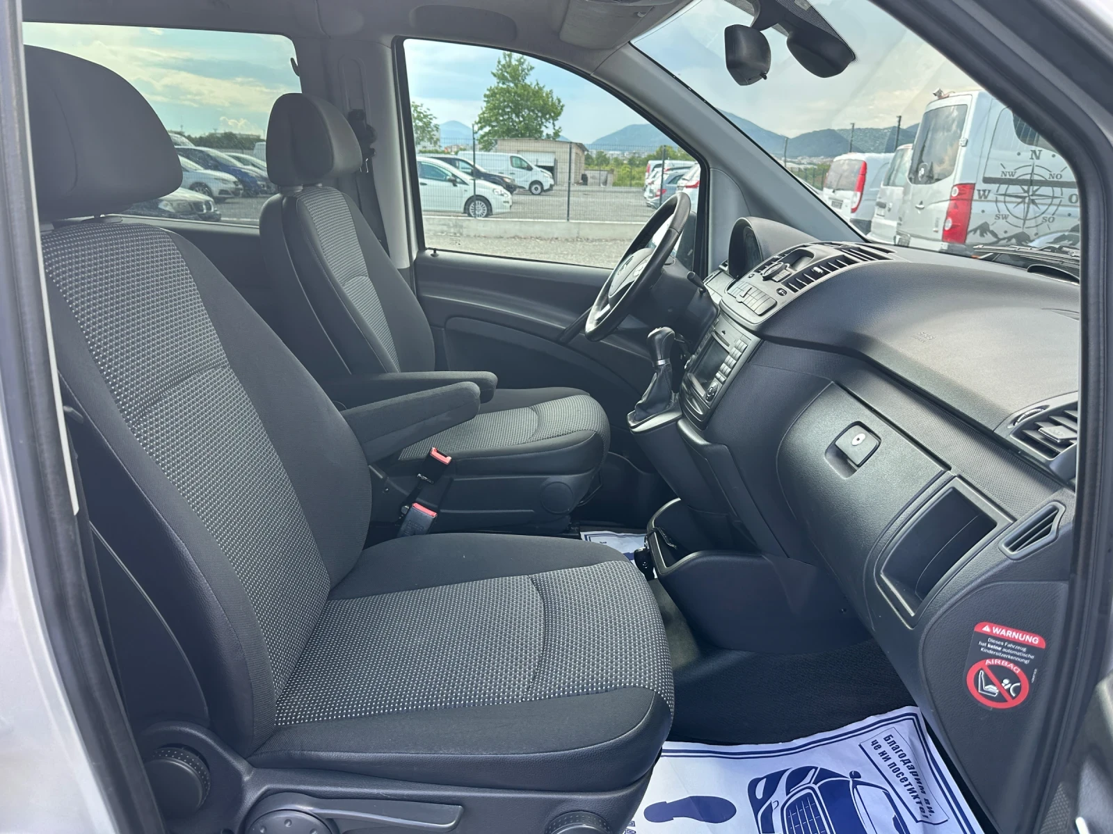 Mercedes-Benz Vito 3.0CDI* 224к.с* ДЪЛГА БАЗА* 8 МЕСТЕН* АВТОМАТИК, снимка 10 - Бусове и автобуси - 54566697