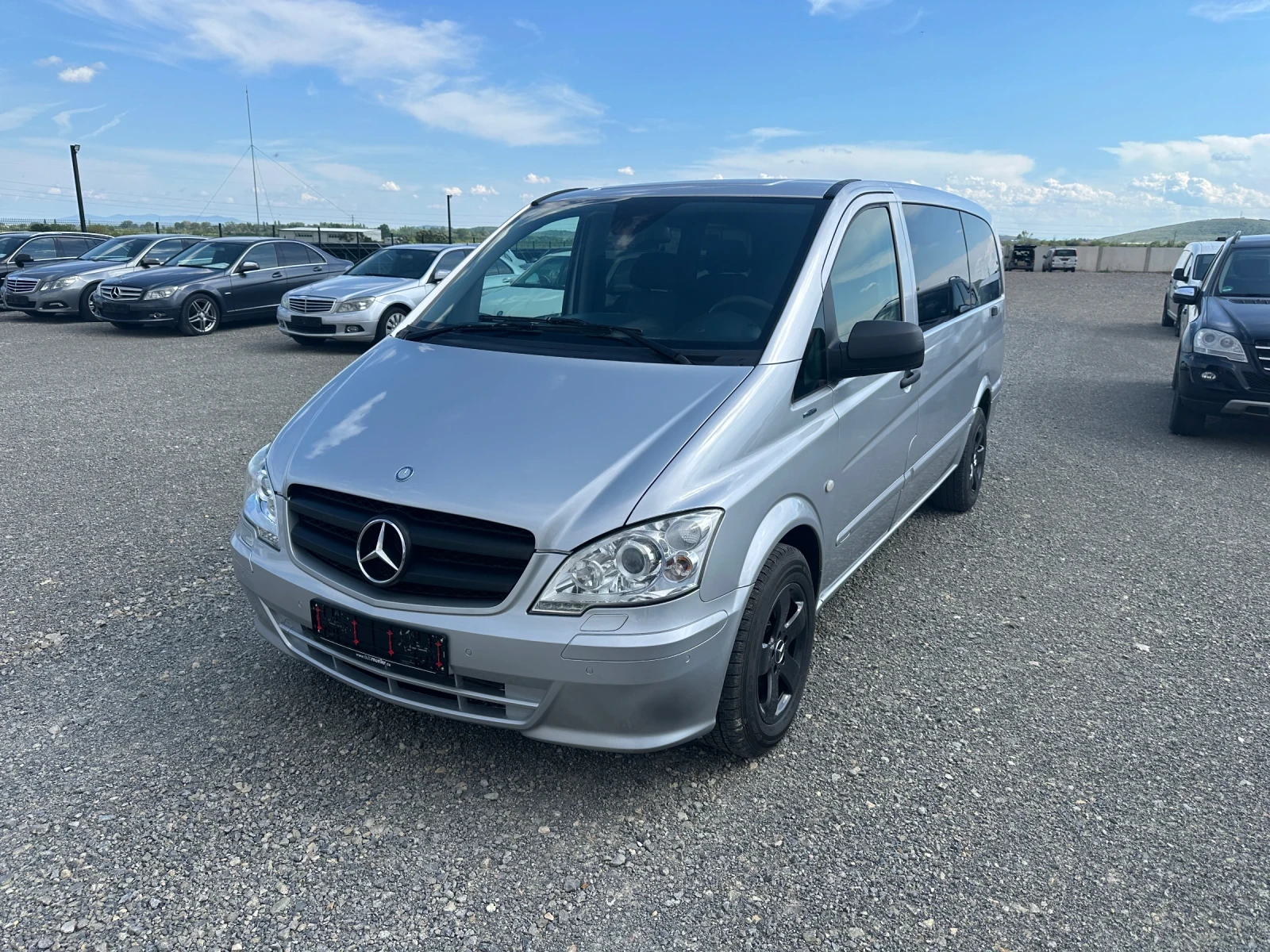 Mercedes-Benz Vito 3.0CDI* 224к.с* ДЪЛГА БАЗА* 8 МЕСТЕН* АВТОМАТИК