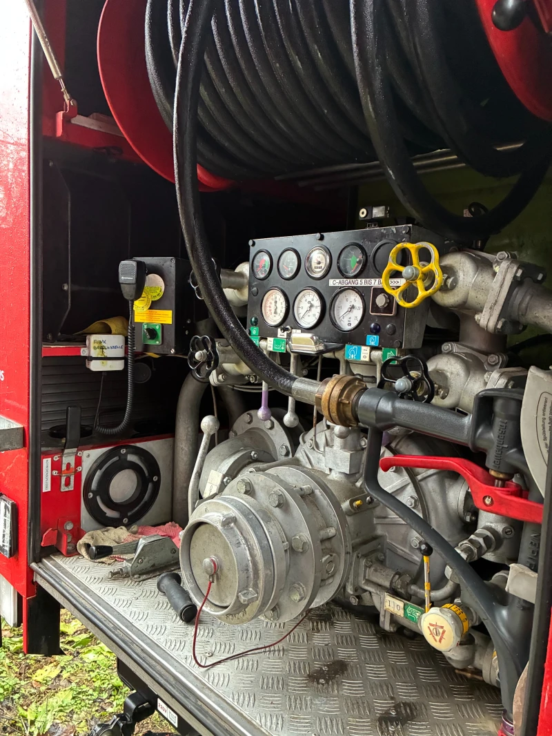 Steyr 13s21 4x4 3БР ПОЖАРНИ, снимка 10 - Камиони - 52990176