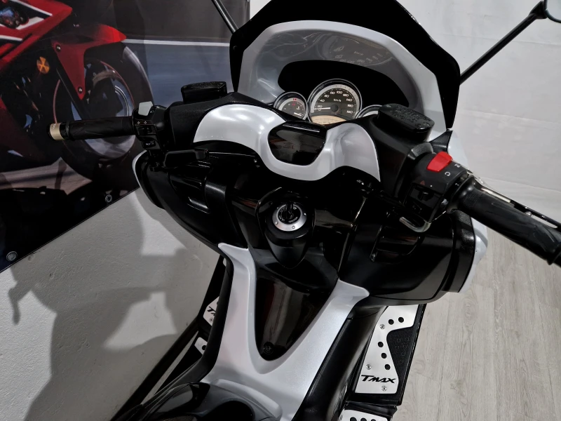 Yamaha T-max 500cci2011г.! !ABS! !WhiteMAX anniversary MALOSSI , снимка 16 - Мотоциклети и мототехника - 50512838
