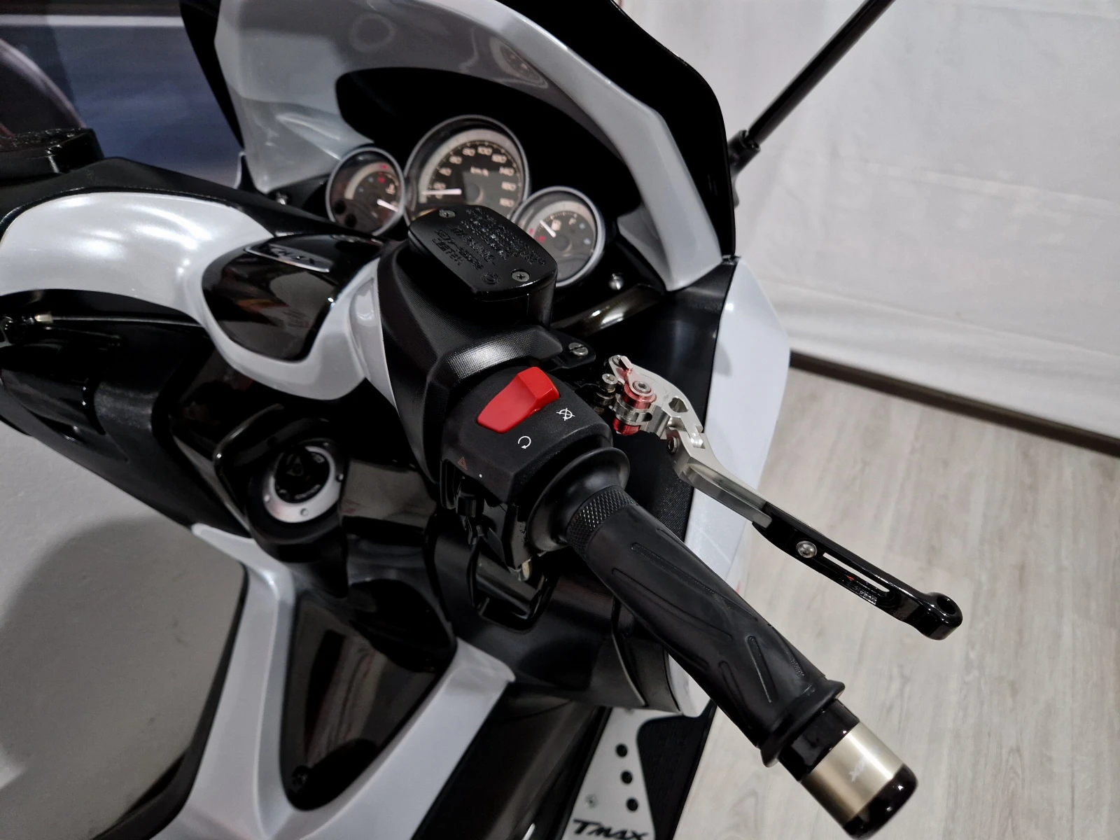 Yamaha T-max 500cci2011�.! !ABS! !WhiteMAX anniversary MALOSSI  | Mobile.bg � ����������� 15