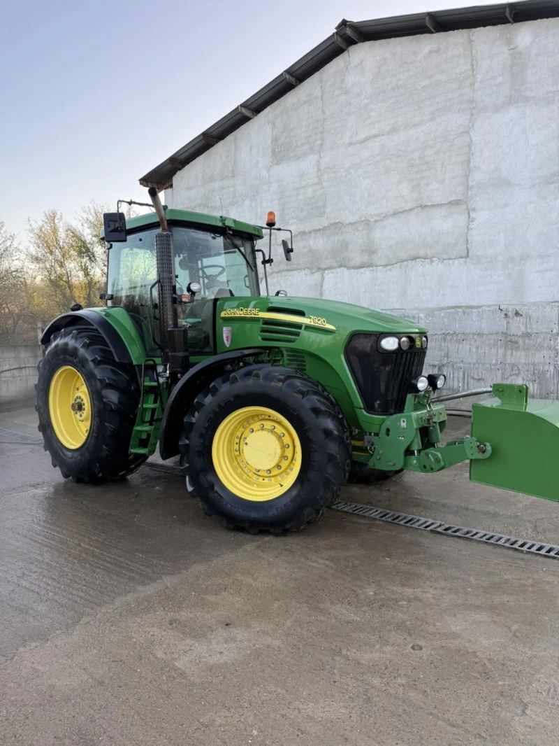 Трактор John Deere 7920 .230кс, снимка 9 - Селскостопанска техника - 52590038