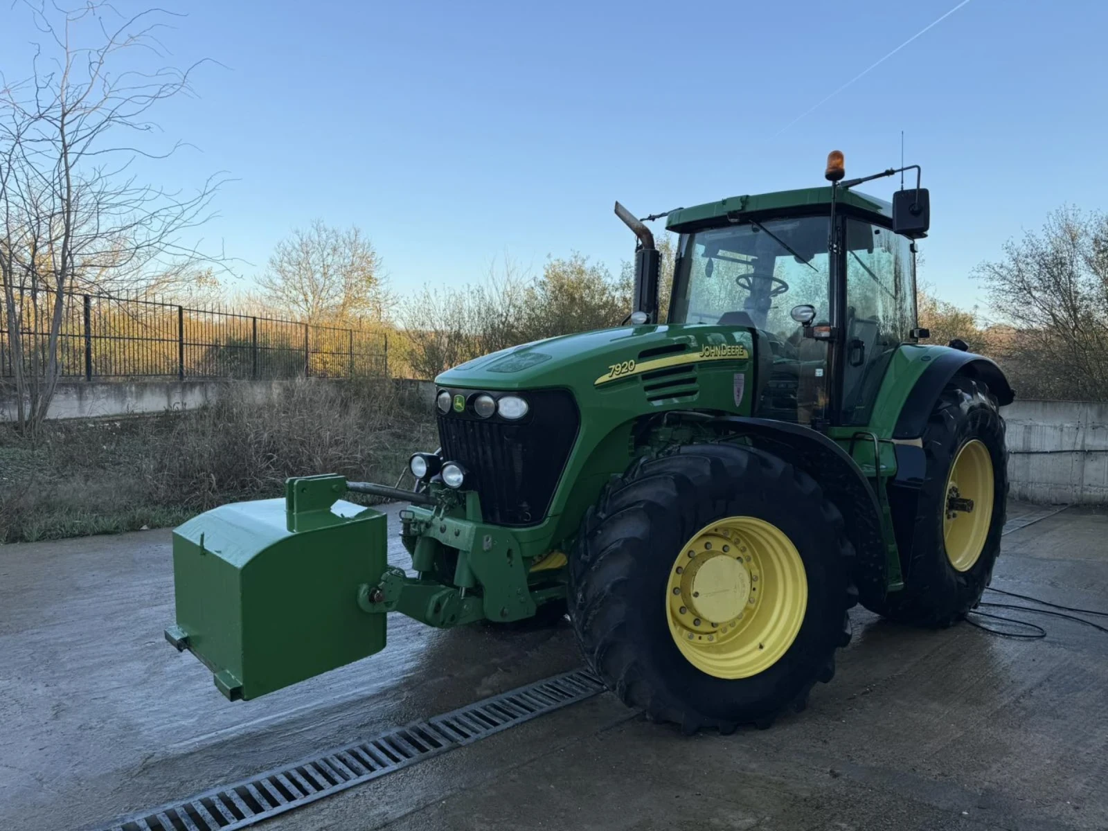 Трактор John Deere 7920 .230кс, снимка 1