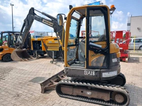 ����� �� �������� �� ����� Volvo ECR 28