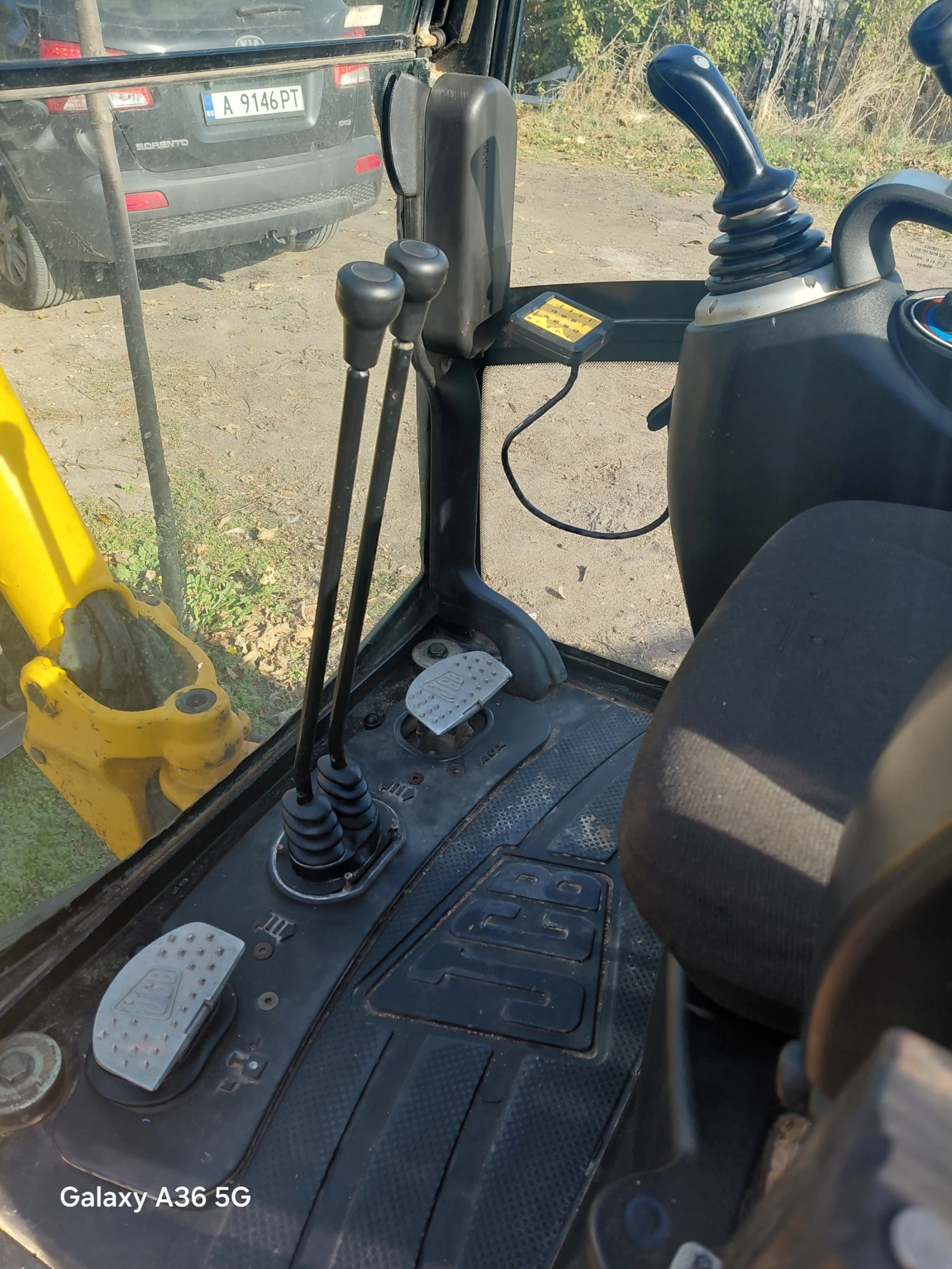 Багер JCB 8016, снимка 8 - Индустриална техника - 56638372