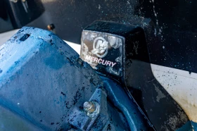 Моторна яхта Four Winns 180 Horizon, снимка 7 - Воден транспорт - 53009663