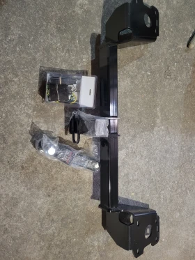  Задна Греда с Теглич Ауди Q7, снимка 4 - Части - 53458226