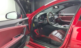 Kia Stinger 3.3* GT* AWD* DISTRONIC* 360* ПОДГРЕВ* ОБДУХВАНЕ* , снимка 8