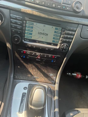 Mercedes-Benz E 500, снимка 7