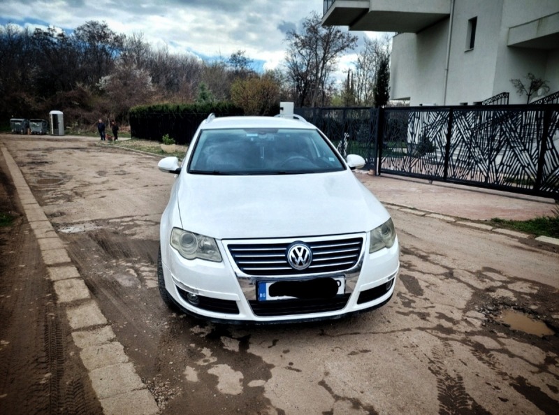 VW Passat, снимка 4 - Автомобили и джипове - 46316667