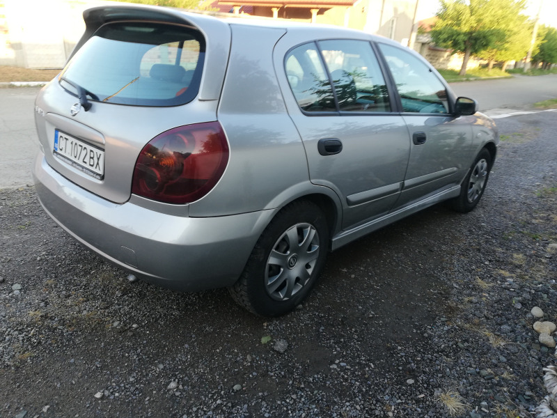 Nissan Almera 1.5 16 v, снимка 3 - Автомобили и джипове - 46281824