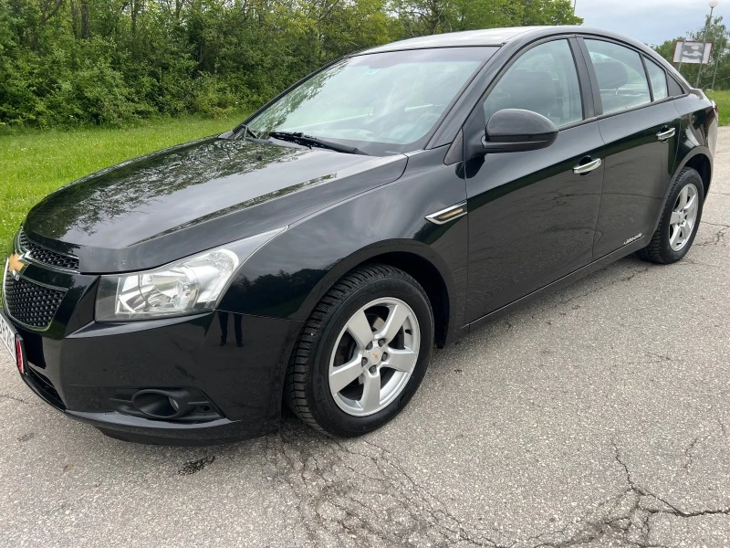 Chevrolet Cruze 1.6i/114p.s-Sedan, снимка 1 - Автомобили и джипове - 46410916