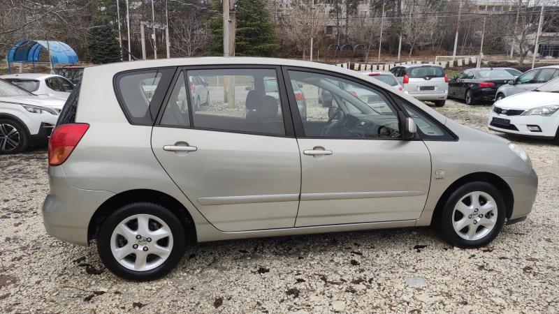 Toyota Corolla verso 1.6 VVT-I, снимка 11 - Автомобили и джипове - 48346099