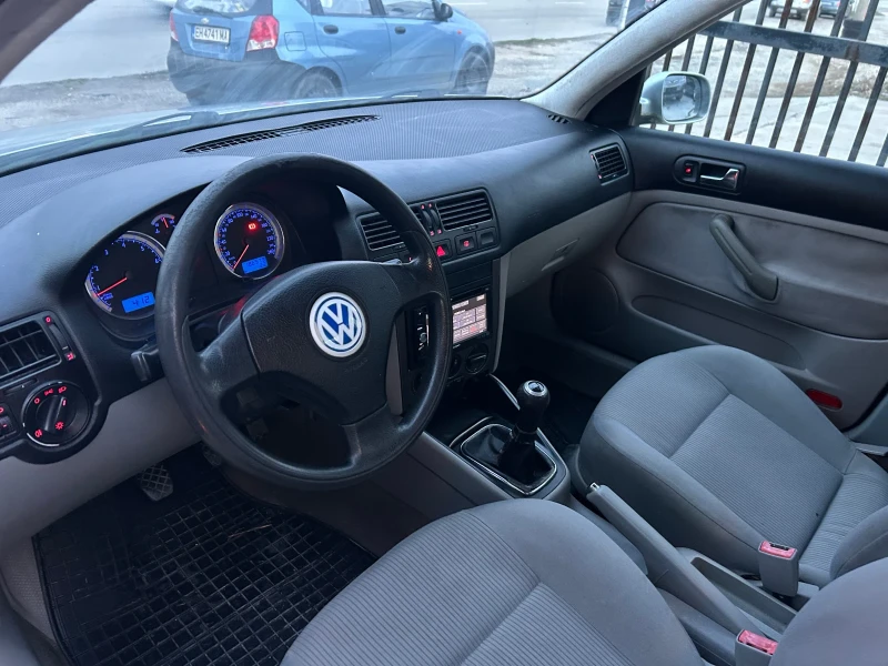 VW Bora 2.0 115 БЕНЗИН, снимка 7 - Автомобили и джипове - 48514662