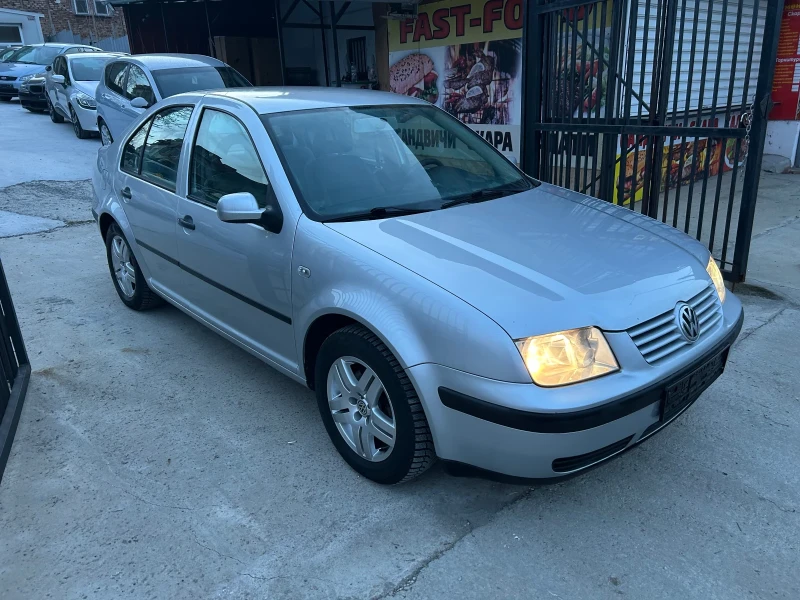 VW Bora 2.0 115 БЕНЗИН, снимка 2 - Автомобили и джипове - 48514662