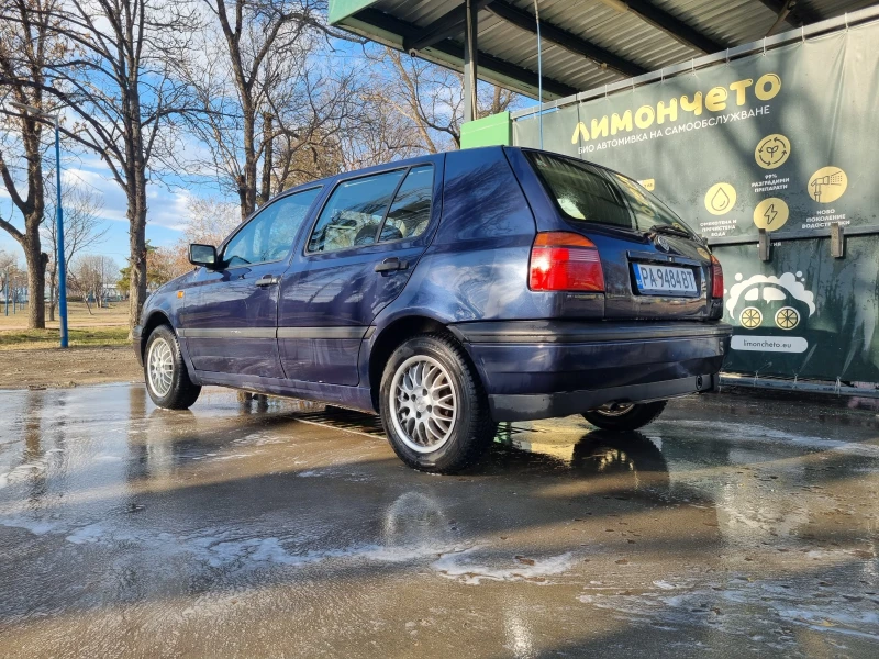 VW Golf GL, снимка 2 - Автомобили и джипове - 49513482