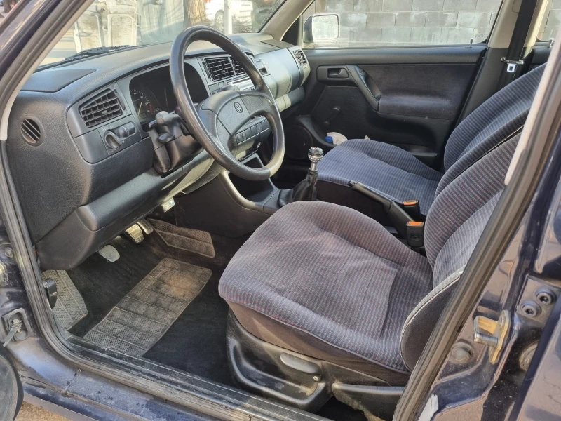 VW Golf GL, снимка 15 - Автомобили и джипове - 48928893