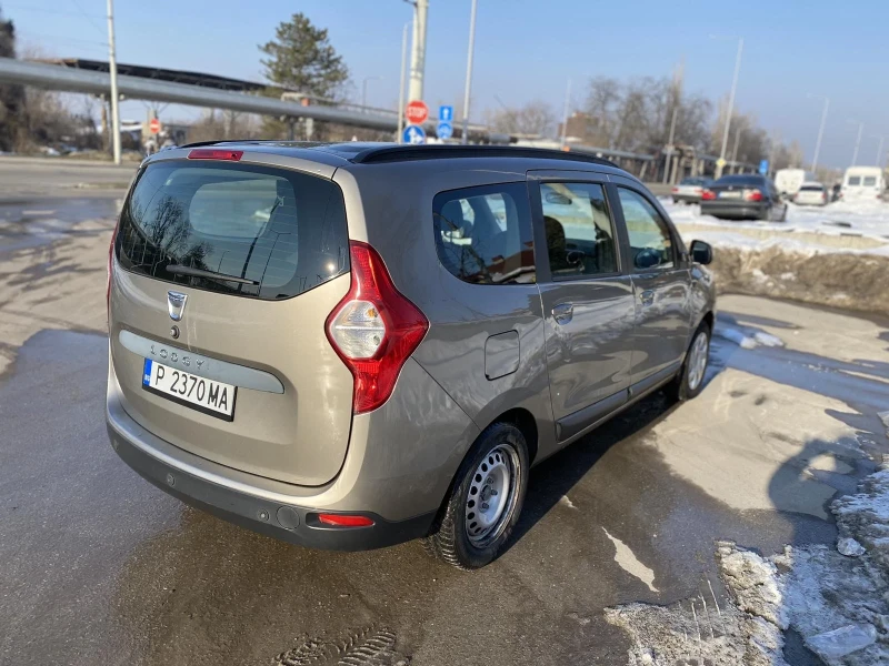 Dacia Lodgy, снимка 4 - Автомобили и джипове - 49426403