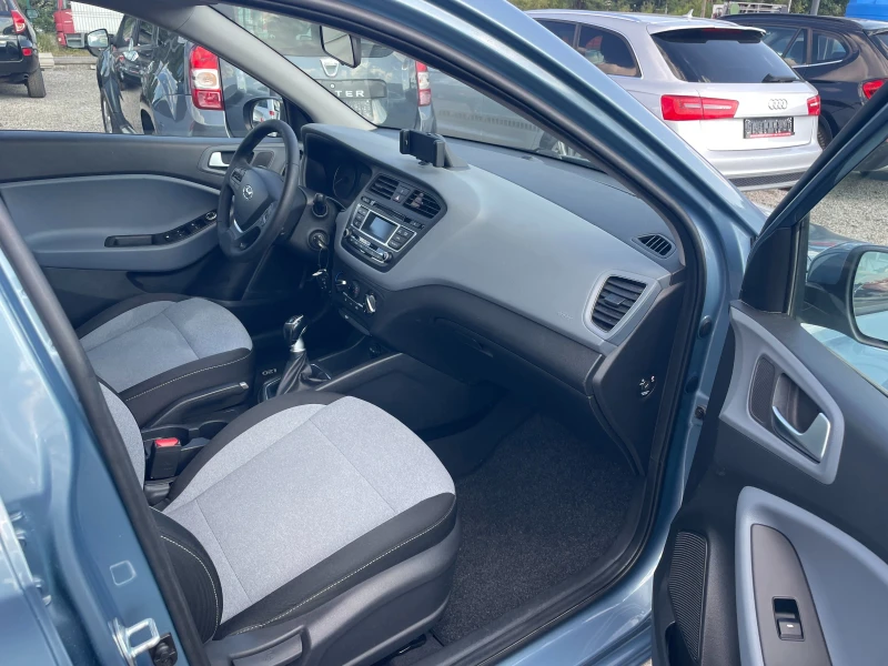 Hyundai I20 НОВ ВНОС ИТАЛИЯ, снимка 14 - Автомобили и джипове - 51195331